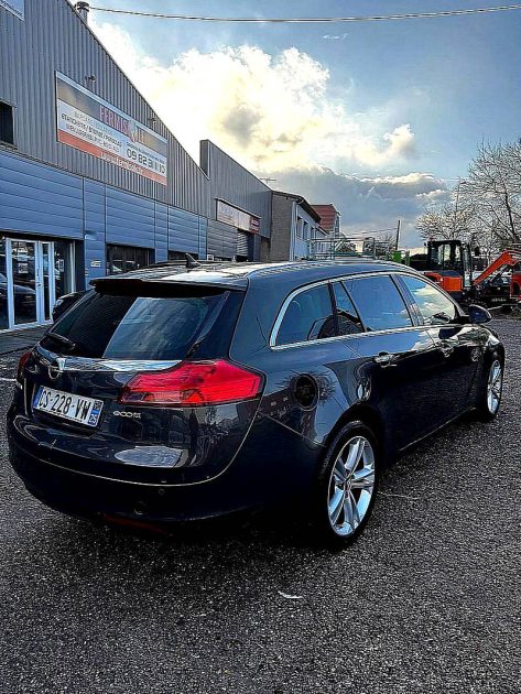OPEL INSIGNIA 2013
