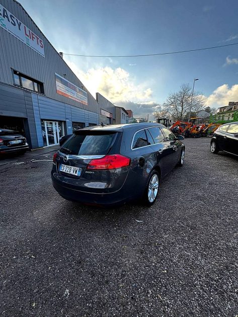 OPEL INSIGNIA 2013
