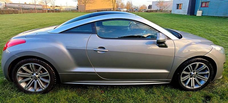 PEUGEOT RCZ 1.6 TURBO 156cv - 03/2011 - 86.000 Kms