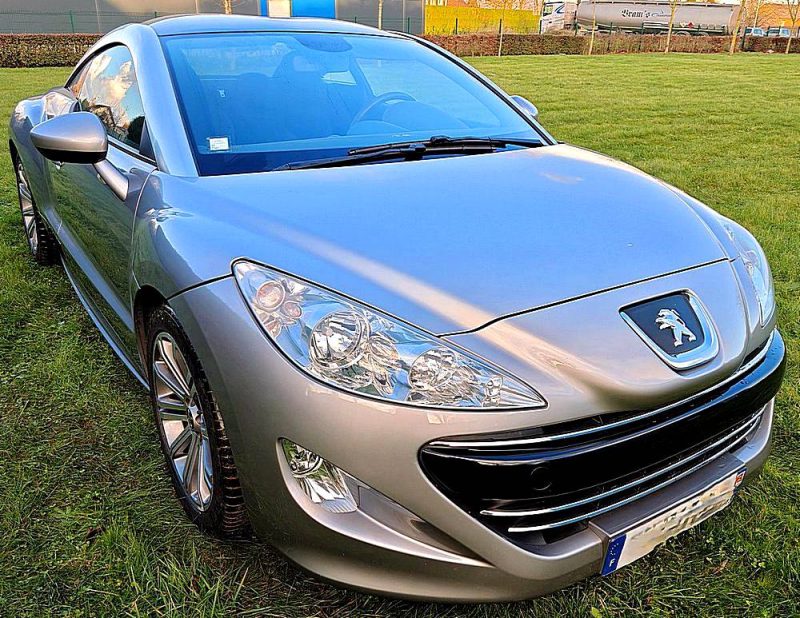 PEUGEOT RCZ 1.6 TURBO 156cv - 03/2011 - 86.000 Kms