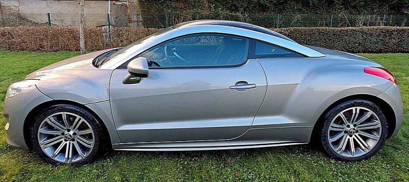 PEUGEOT RCZ 1.6 TURBO 156cv - 03/2011 - 86.000 Kms