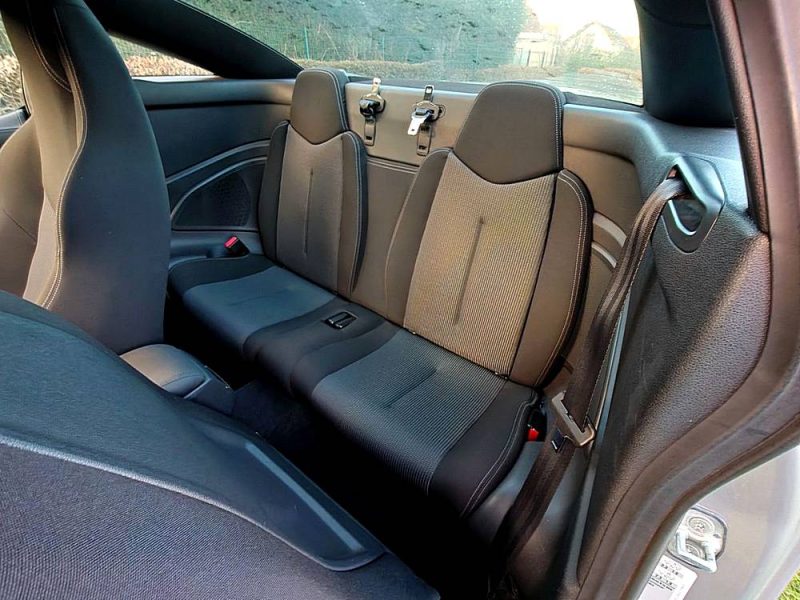 PEUGEOT RCZ 1.6 TURBO 156cv - 03/2011 - 86.000 Kms