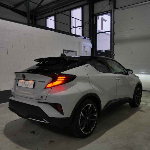 TOYOTA C-HR 2023