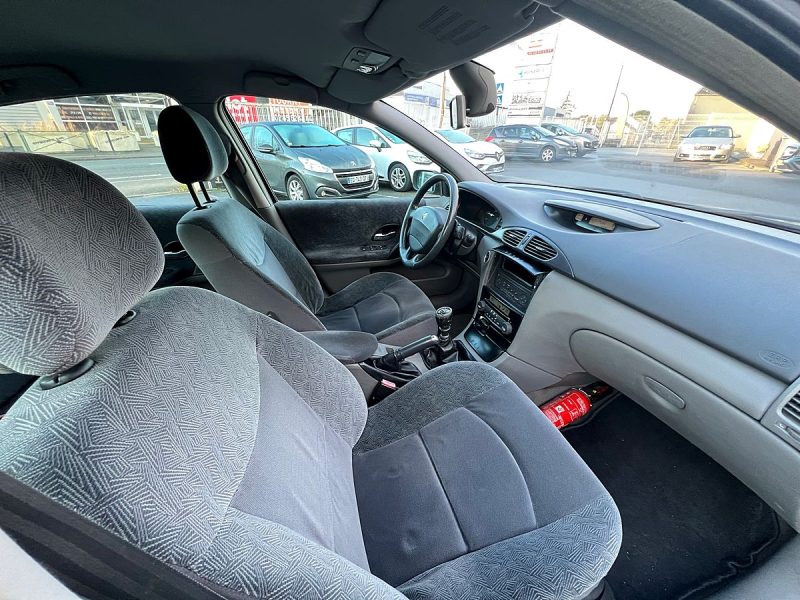 RENAULT LAGUNA II 2003