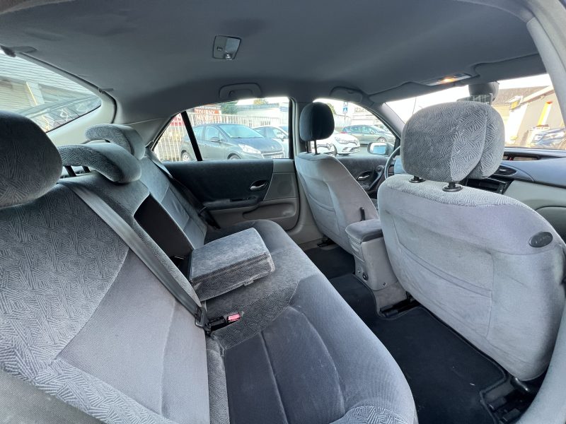 RENAULT LAGUNA II 2003