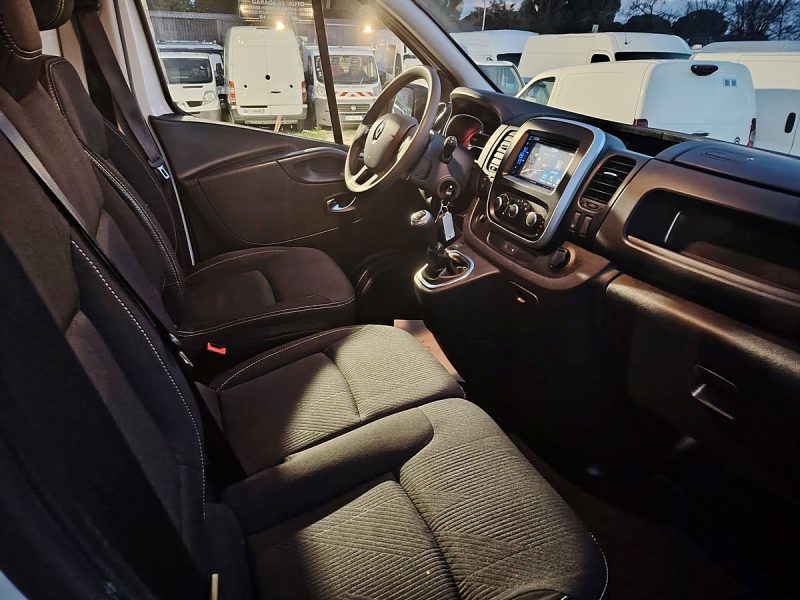 RENAULT TRAFIC L2H1 2.0DCI 120CV 2021