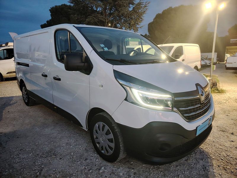 RENAULT TRAFIC L2H1 2.0DCI 120CV 2021