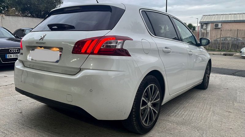 PEUGEOT 308 2017