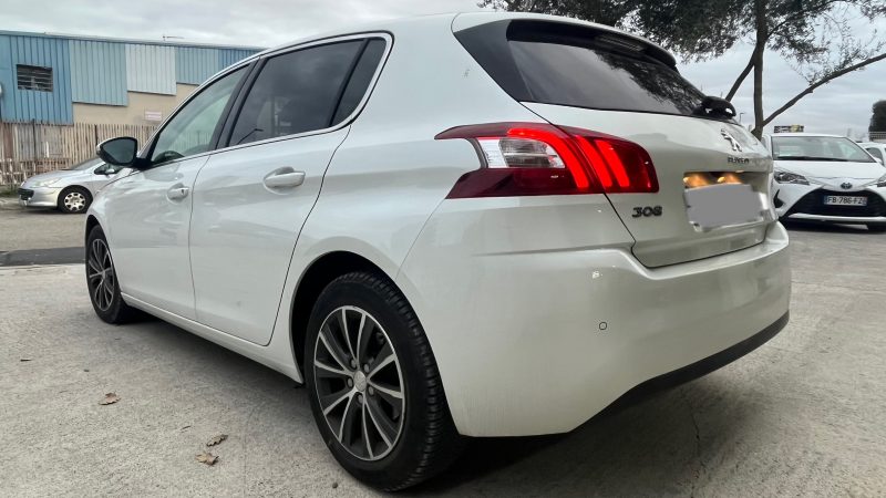 PEUGEOT 308 2017