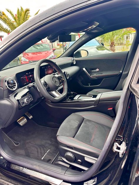 MERCEDES CLASSE CLA 180 AMG LINE 2023
