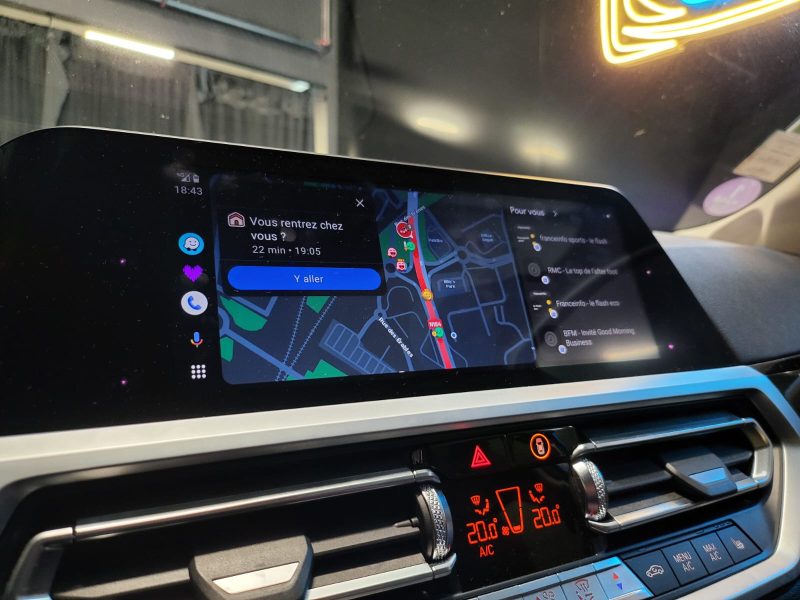 BMW SERIE 3 2.0 320i 184Ch LUXURY / SELLERIE CUIR + ATTELAGE + ALARME + SUIVIE BMW /