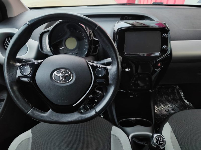 TOYOTA AYGO 2017