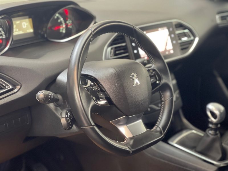 PEUGEOT 308 2019