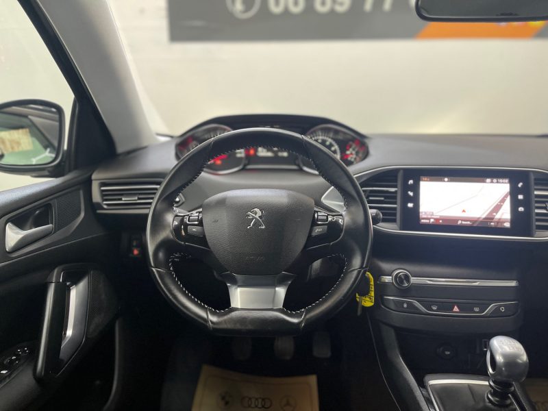 PEUGEOT 308 2019