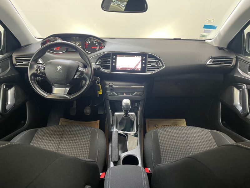 PEUGEOT 308 2019