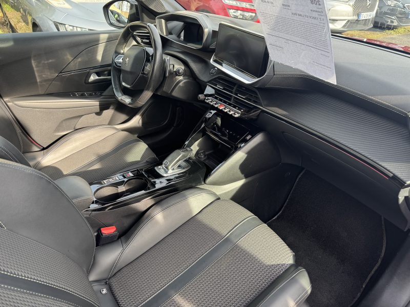 PEUGEOT 208 1,2 130CV GT LINE EAT8