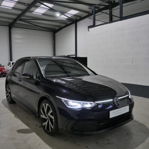 VOLKSWAGEN GOLF 2024