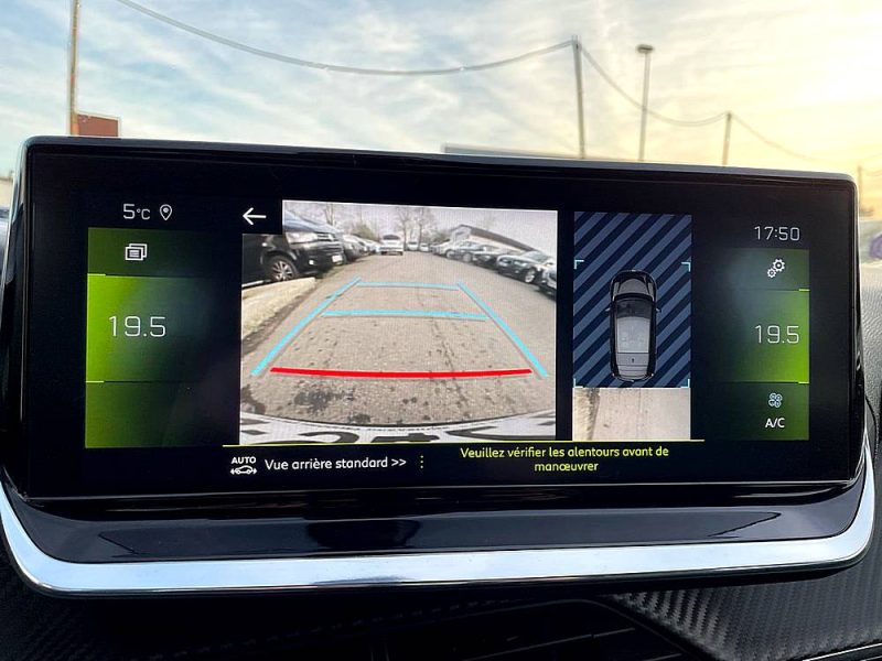 PEUGEOT 208 II  2020