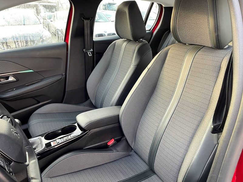 PEUGEOT 208 II  2020