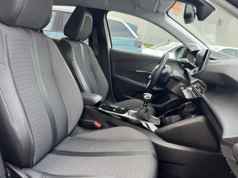 PEUGEOT 208 ALLURE BUSINESS 1.5 BlueHDI 100ch