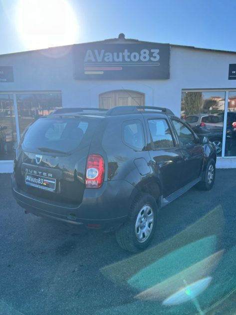 DACIA  DUSTER  2013 1.6 105 CV / Distribution Neuve / CT OK / Premiere main 