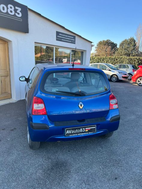 RENAULT  TWINGO 2008 1.2 lev 16v 60CV / Distribution Neuve / CT OK 