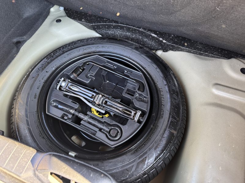 PEUGEOT 208 HDI 70 STYLE