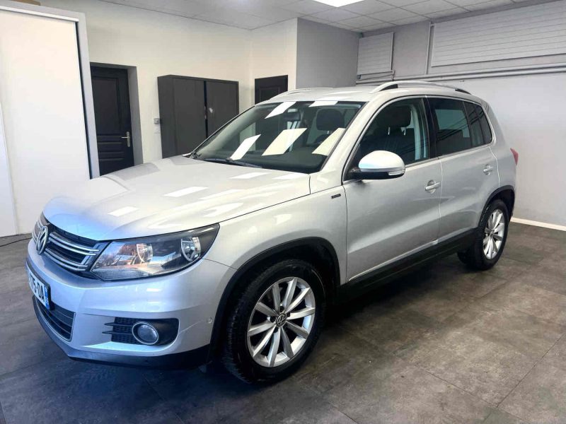 VOLKSWAGEN TIGUAN 2016