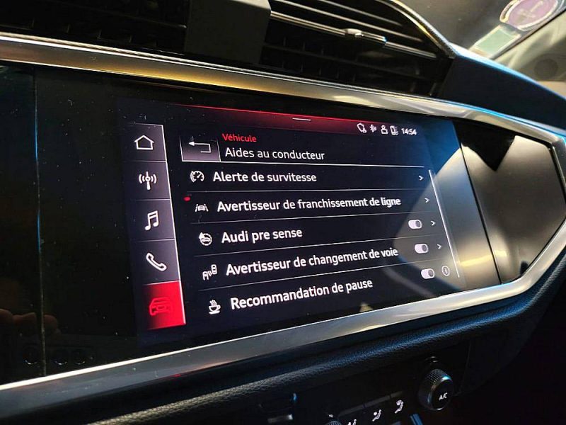 AUDI Q3 SPORTBACK 35 TFSI 150cv DESIGN / ENTRETIEN COMPLET AUDI / CARPLAY / CAMERA DE RECUL / VIRTUA