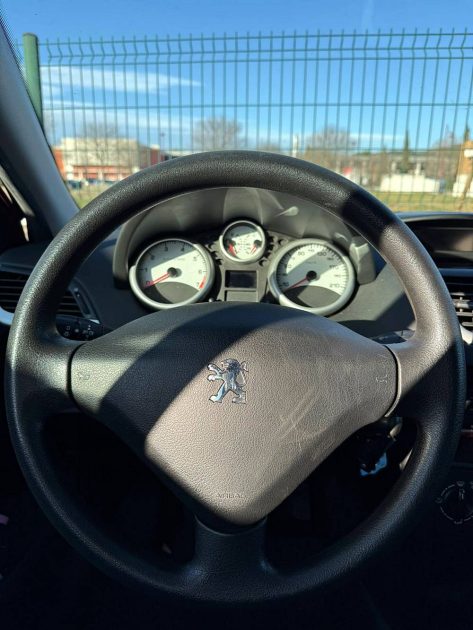 PEUGEOT  207 2008 1.4 VTI 95CV Urban / Moteur à Chaine / CT OK 
