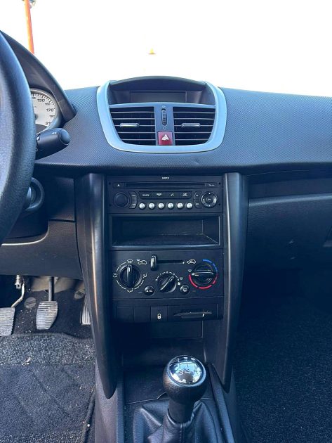 PEUGEOT  207 2008 1.4 VTI 95CV Urban / Moteur à Chaine / CT OK 