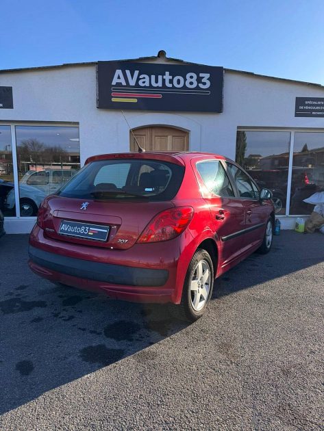 PEUGEOT  207 2008 1.4 VTI 95CV Urban / Moteur à Chaine / CT OK 