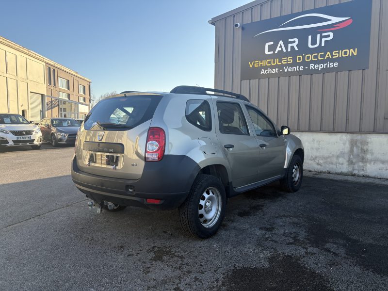 DACIA DUSTER 2011