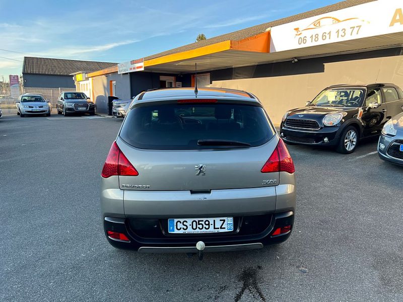 PEUGEOT 3008 2013