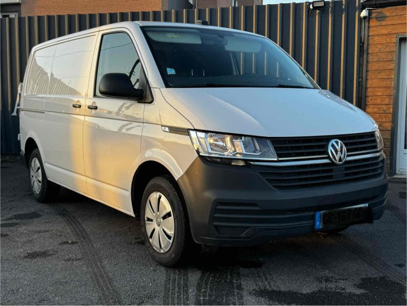 VOLKSWAGEN TRANSPORTER 2021