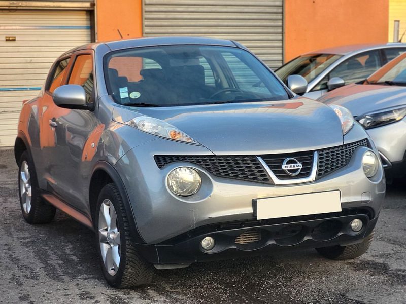 NISSAN JUKE 2012