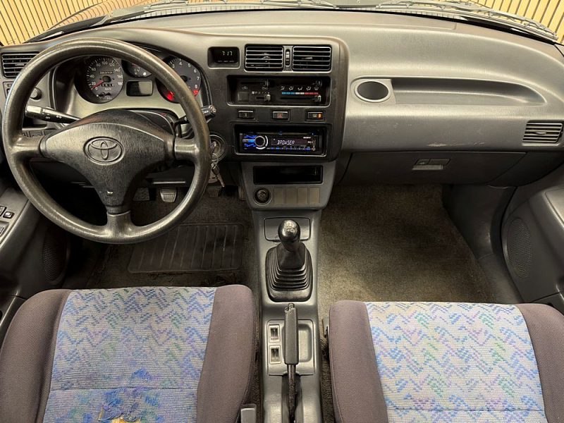 TOYOTA RAV4 1996