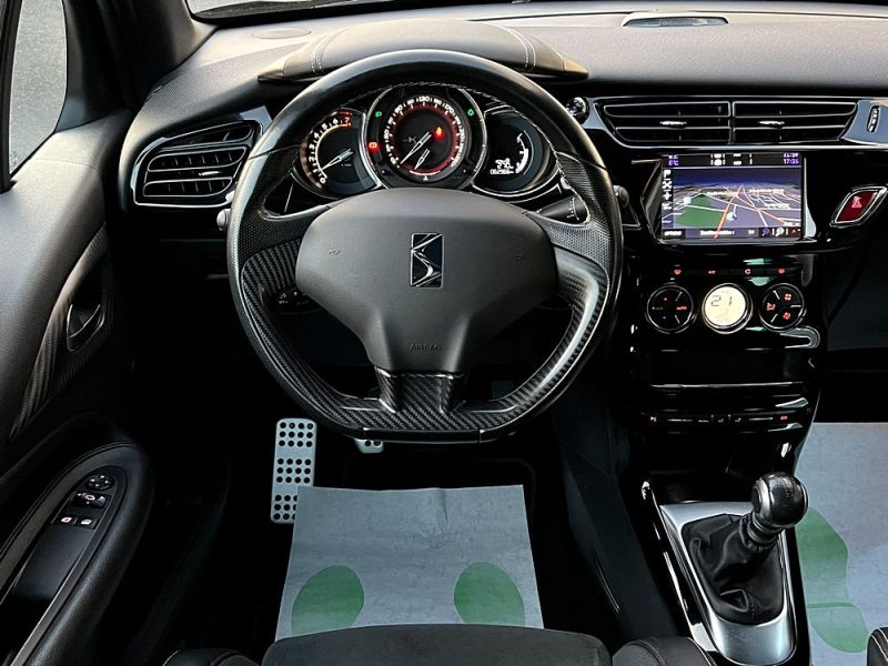 DS DS 3 PHASE 2 PERFORMANCE 1.6 THP 208 Cv GPS CAMERA RECUL FULL LEDS CRIT AIR 1 - GARANTIE 1 AN