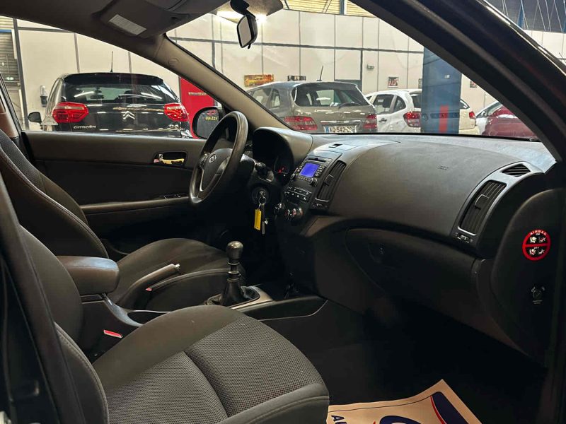 HYUNDAI I30 CW 1.6 CRDi 90ch Pack Clim