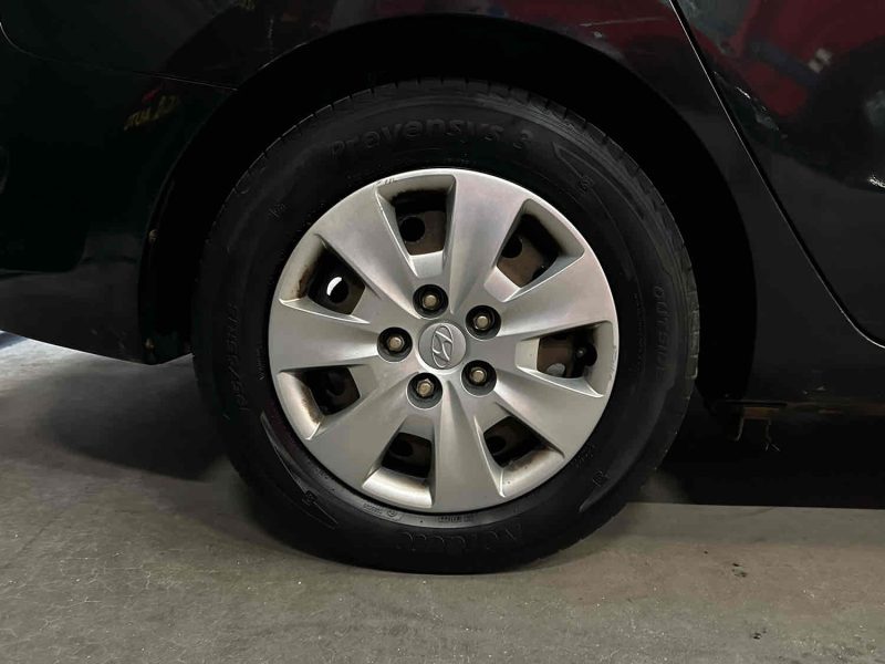 HYUNDAI I30 CW 1.6 CRDi 90ch Pack Clim