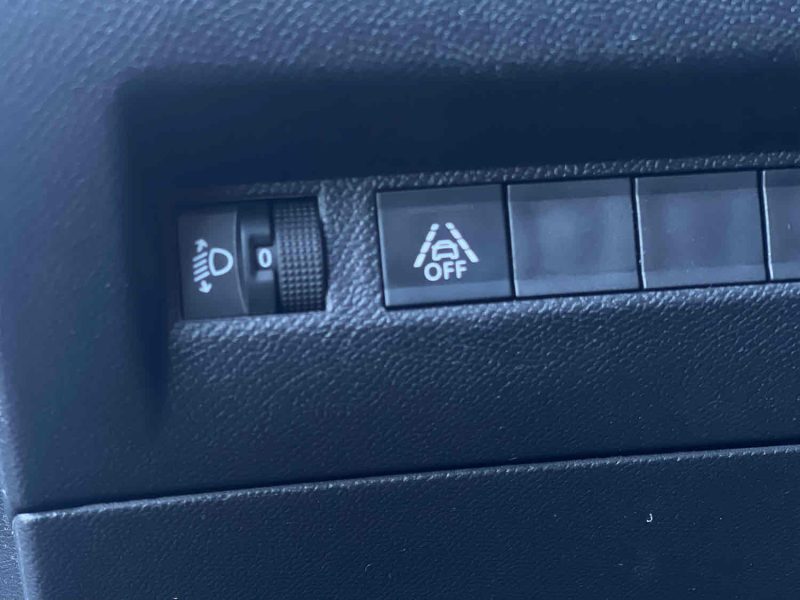 PEUGEOT 208 (2) 1.5 BLUEHDI 100 CH S&S ACTIVE GARANTIE 6 MOIS