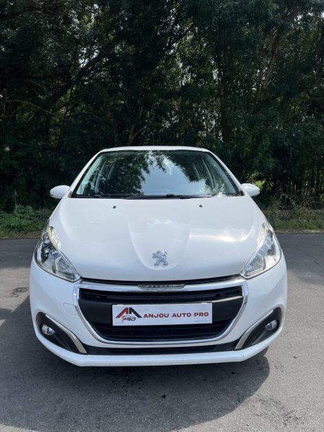 PEUGEOT 208 2019
