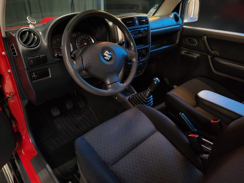 SUZUKI JIMNY 1.5 DDiS 4WD 86cv MAORI / PARE-BUFFLE / MARCHE-PIED / ATTELAGE