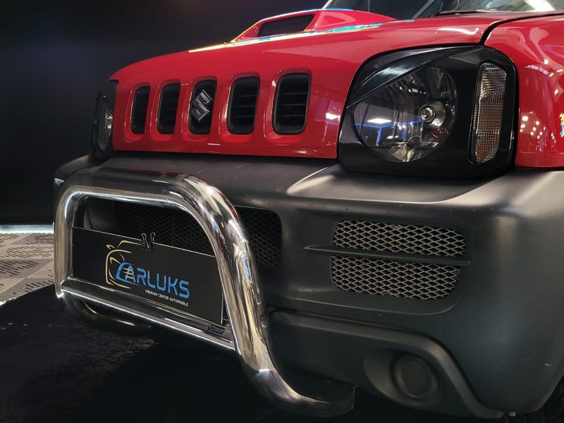 SUZUKI JIMNY 1.5 DDiS 4WD 86cv MAORI / PARE-BUFFLE / MARCHE-PIED / ATTELAGE