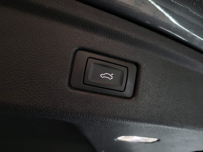 AUDI A5 Sportback 2.0 TDI 150Cv / SIEGES CHAUFFANT / MODE DE CONDUITE / KEYLESS 