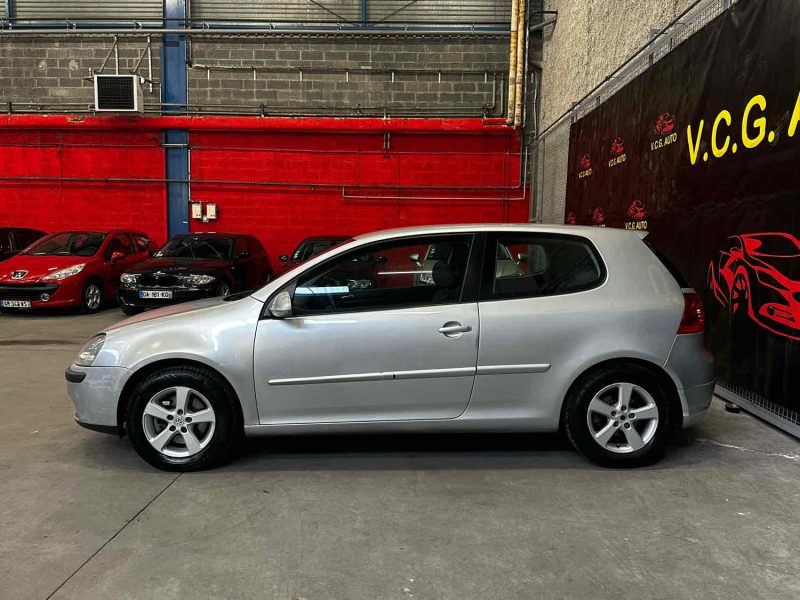 VOLKSWAGEN GOLF 5 1.4 16S 75 Trend Pack