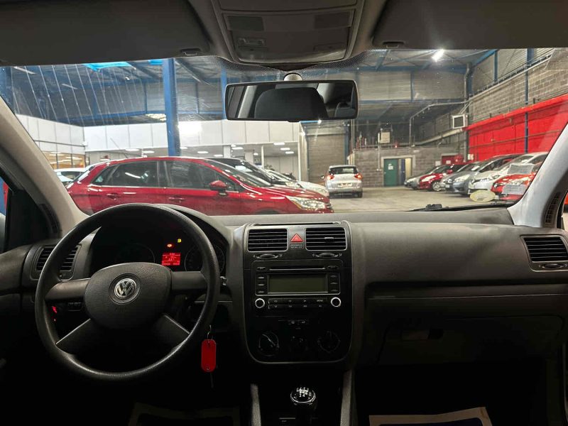 VOLKSWAGEN GOLF 5 1.4 16S 75 Trend Pack