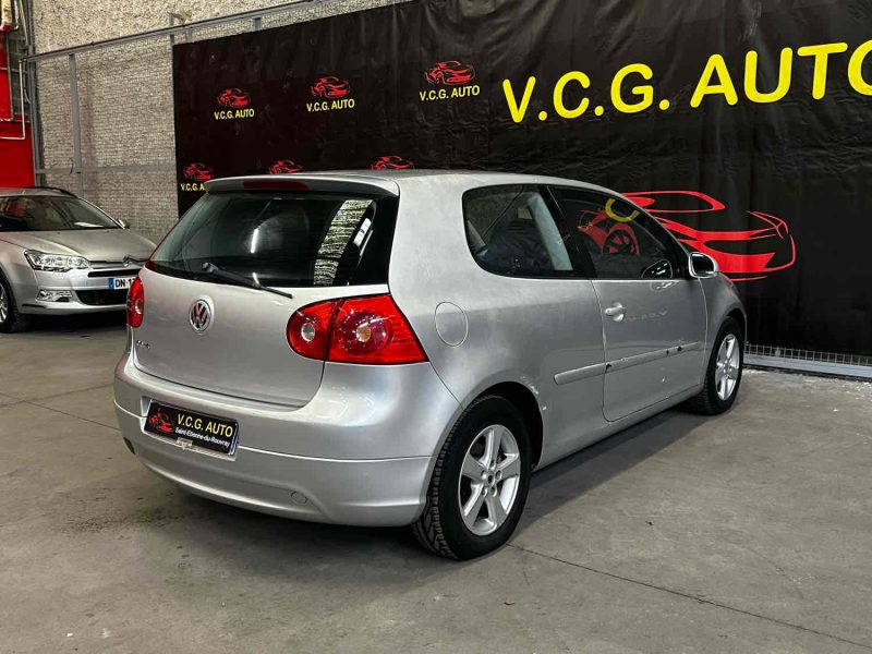 VOLKSWAGEN GOLF 5 1.4 16S 75 Trend Pack
