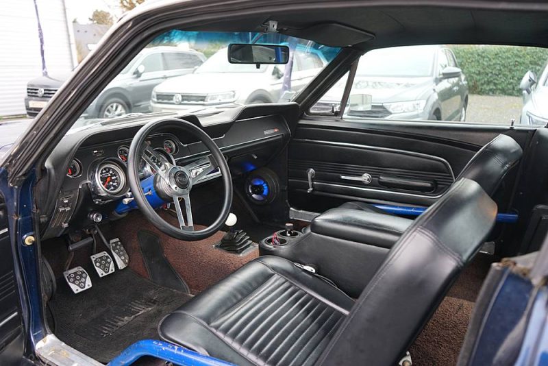 FORD MUSTANG FASTBACK GTA V8 220ch 1967