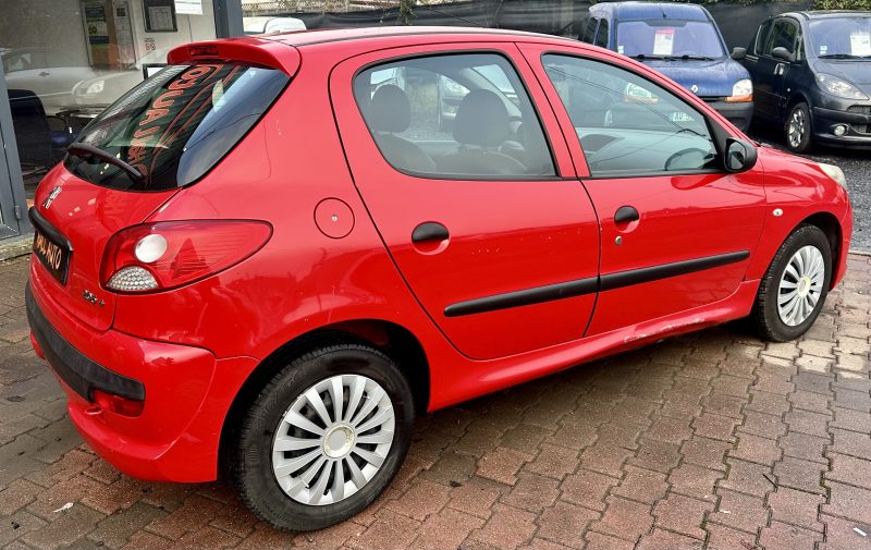 PEUGEOT 206+ 1.4L HDi 68Ch *Blue Lion* / REVISEE&GARANTIE